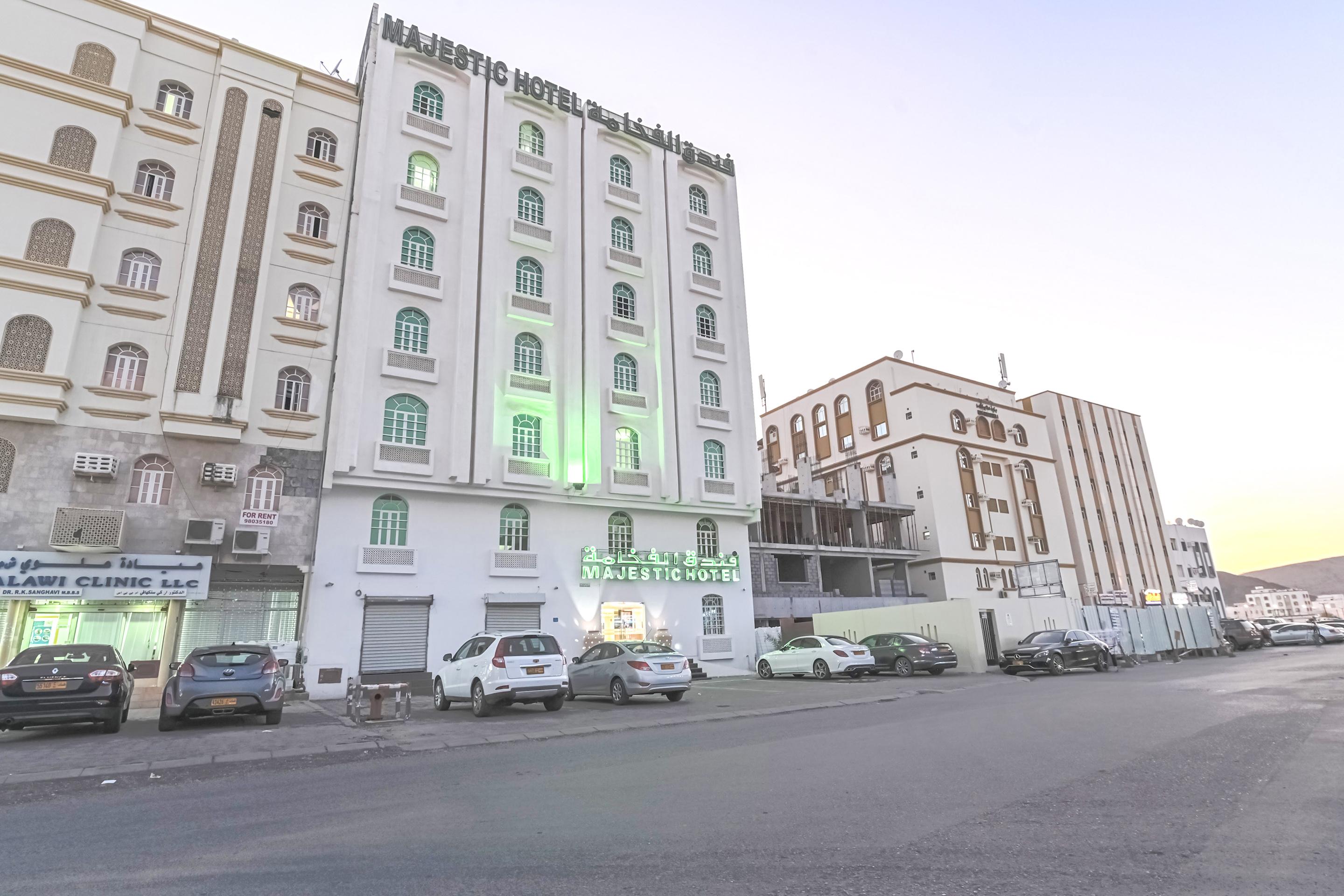 Majestic Hotel Wādī Kabīr Exterior foto